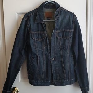 Gap Jean Jacket size Small men